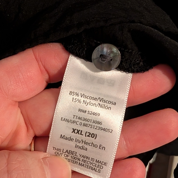 Black Ruffled Button-Up Blouse - Picture 6 of 7